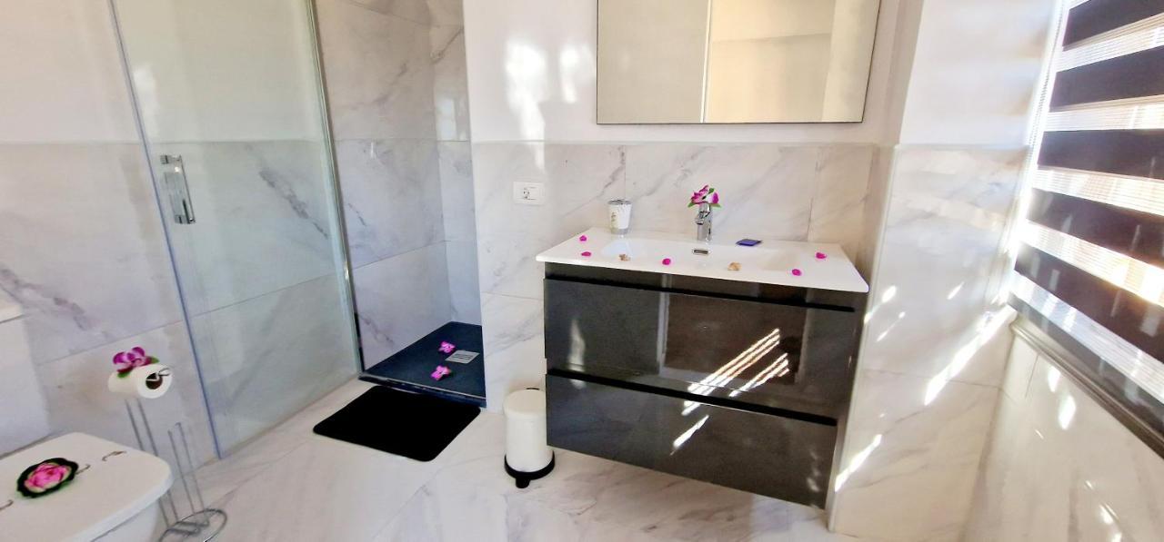 Fantastic 3 Bedroom Next Playa Las Americas & Wifi Free Playa Feñabe Εξωτερικό φωτογραφία